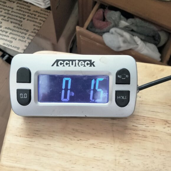 Christmas-Snowflake Placemat Green Holiday Table Decor - Picture 5 of 5